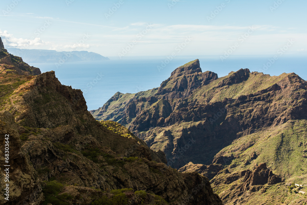 Blick über Masca und das nördliche Gebirge Teneriffas