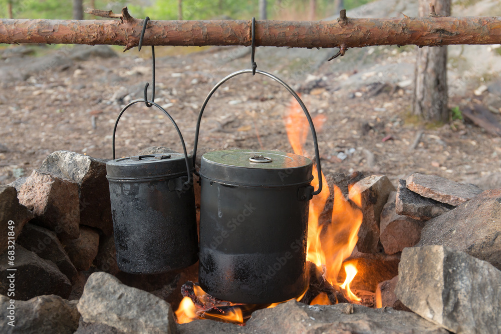 travel pots