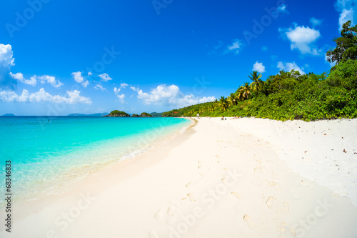 Beautiful Caribbean beach © Fotoluminate LLC