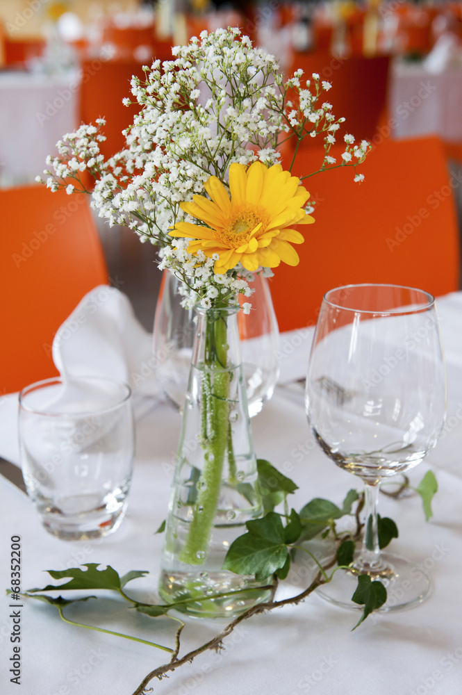 Table setting at wedding reception