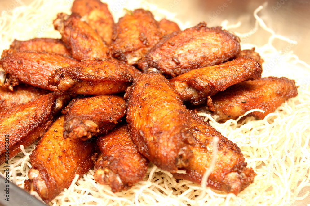 delicious barbecue chicken wings
