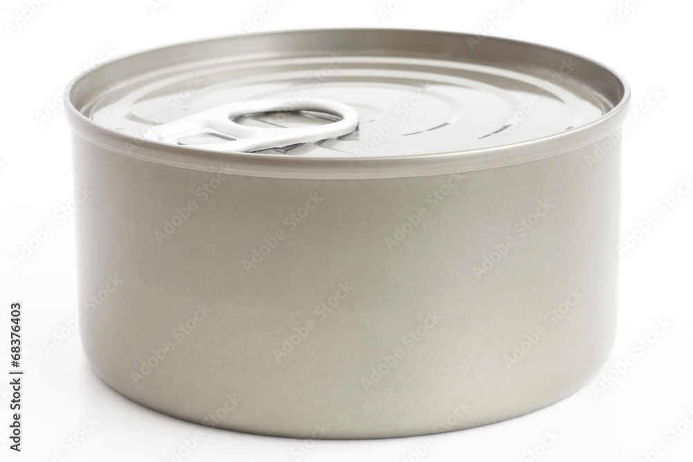 Closed can with pull ring. Space for label. Closed can with pull ring. Space for label.