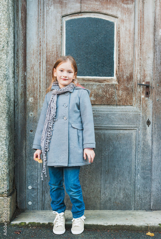Outdoor portrait of a cute little girl Outdoor portrait of a cute little girl