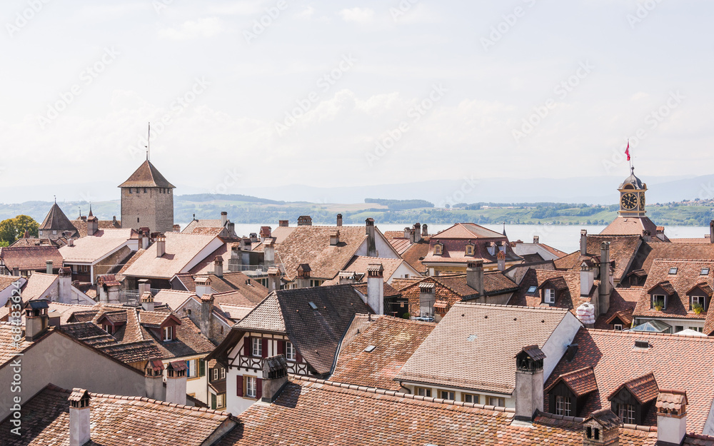 Murten, historische Altstadt, Dächer, Rathaus, Sommer, Schweiz