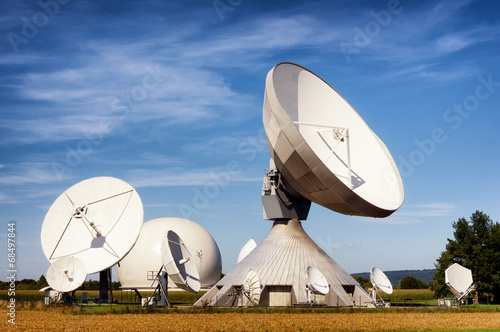 satellite dish - radio telescope