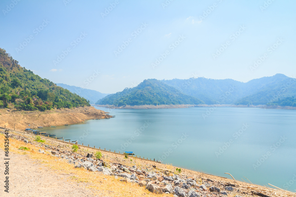 Beautiful of Khun Dan Prakarnchon Dam