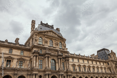 Louvre