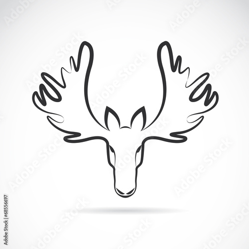 Vector images of moose deer head