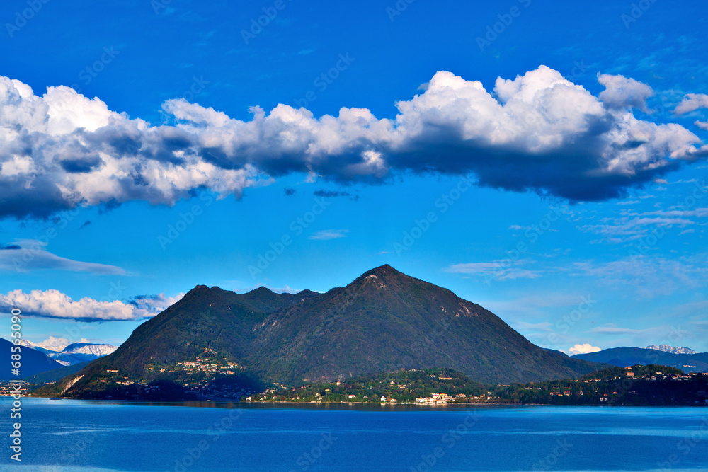  Lake Maggiore, Laveno and Brenna mountain
