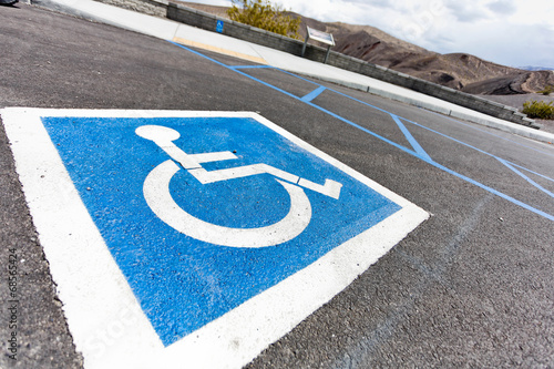 Parcheggio riservato per disabili