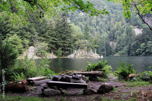 Lac d'Altenweiher dans les Vosges