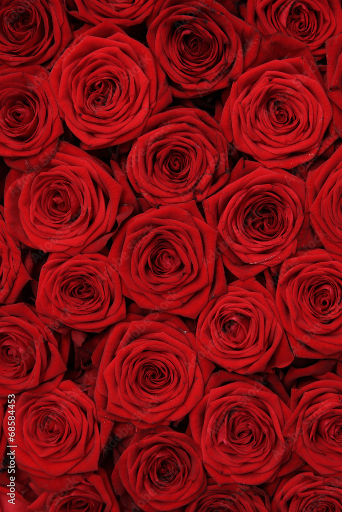 Red rose wedding arrangement Red rose wedding arrangement