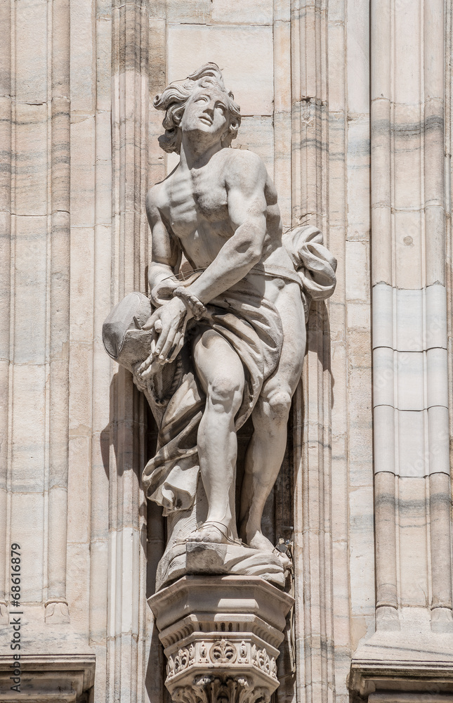 Obraz premium Monuments at facade of the Cathedral of Milano, Duomo di Milano,