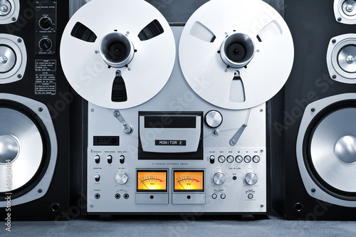 Analog Stereo Open Reel Tape Deck Recorder Vintage
