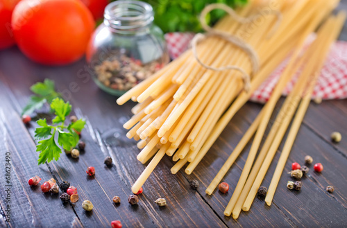 raw pasta with tomato
