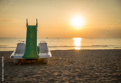 Foto Rimini beach at sunrise