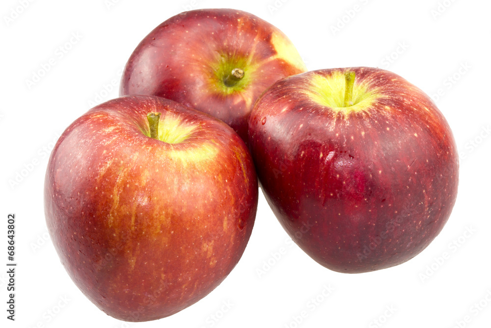 red apples isolated on white background