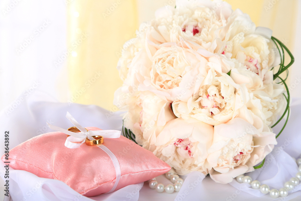 Beautiful wedding bouquet and decorative pillow for wedding Beautiful wedding bouquet and decorative pillow for wedding