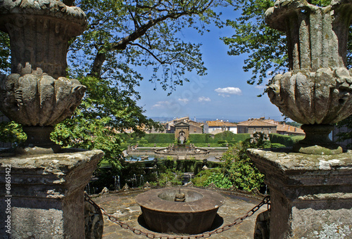 Villa Lante a Bagnaia photo