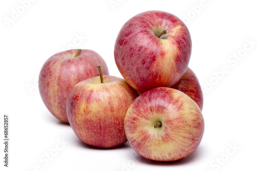 tasty red apples