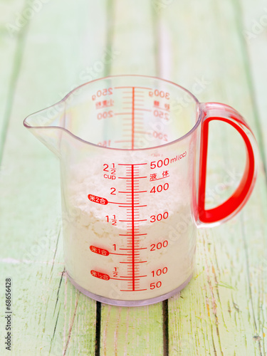 cooking measuring cup