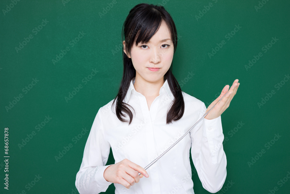 指し棒を持った女性 指し棒を持った女性