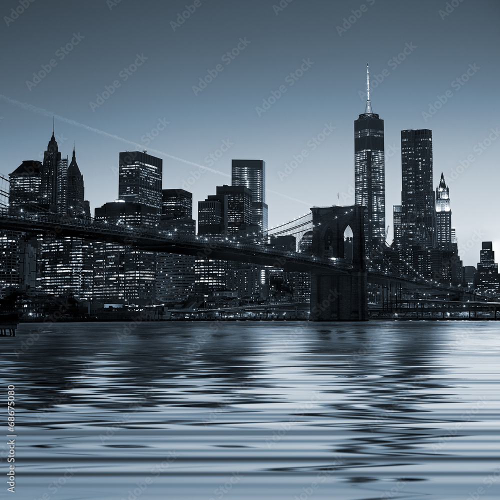 Panoramic view New York City Manhattan downtown skyline at night - obrazy, fototapety, plakaty 