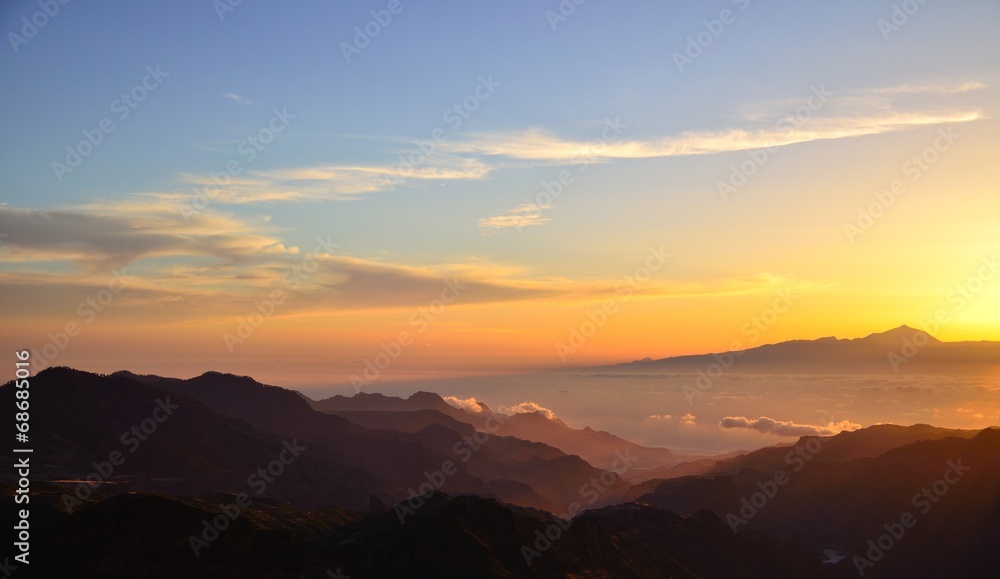 Sunset on the mountains, west of Gran canaria