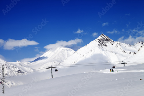 Ski resort at nice sun day © BSANI