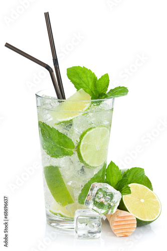 Fresh mojito cocktail and limes with mint