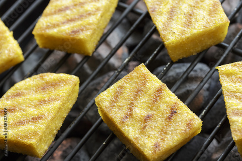 Grilled polenta