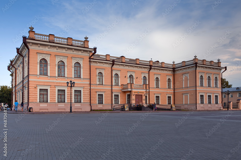 Fototapeta premium The Museum of lace on the Kremlin square in Vologda
