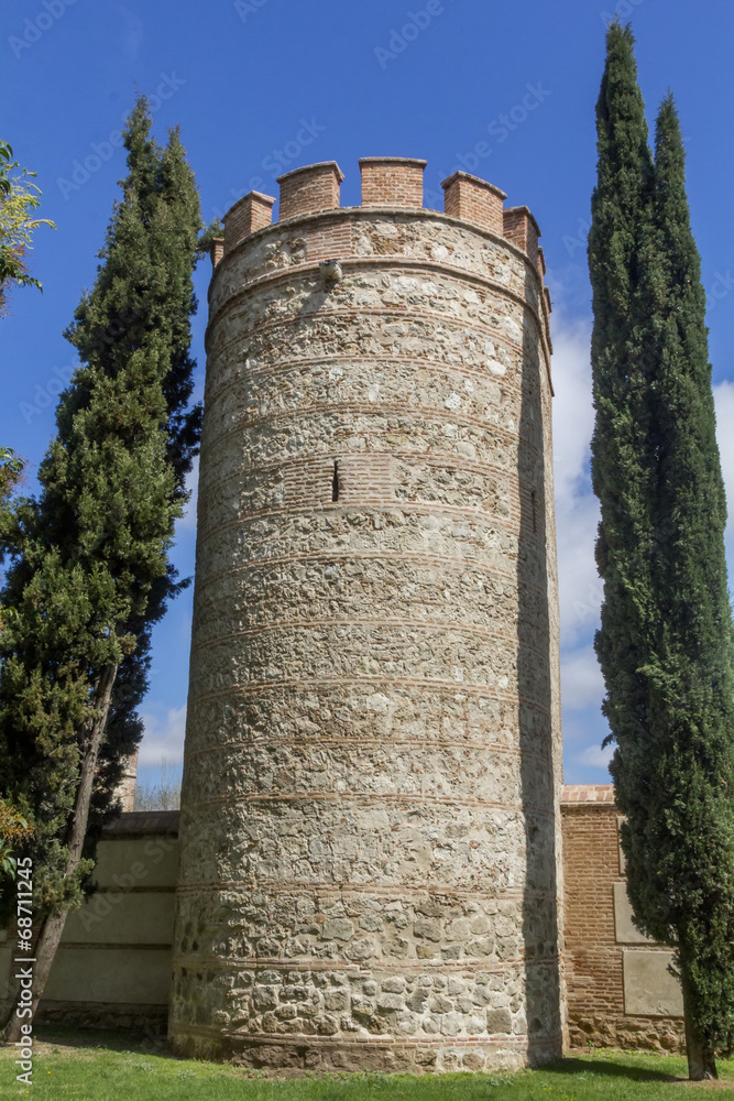 tower of the wall of the archbishopric of Alcala de Henares, Spa