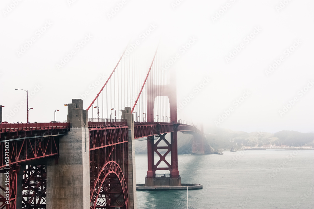 Golden Gate Bridge in Fog