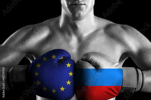 B&W fighter with EU and Russia color gloves