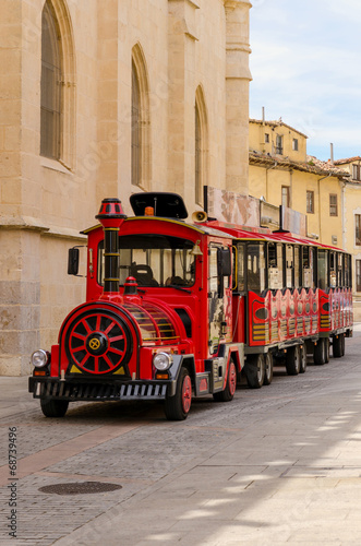 Tourist train © Alfonsodetomas