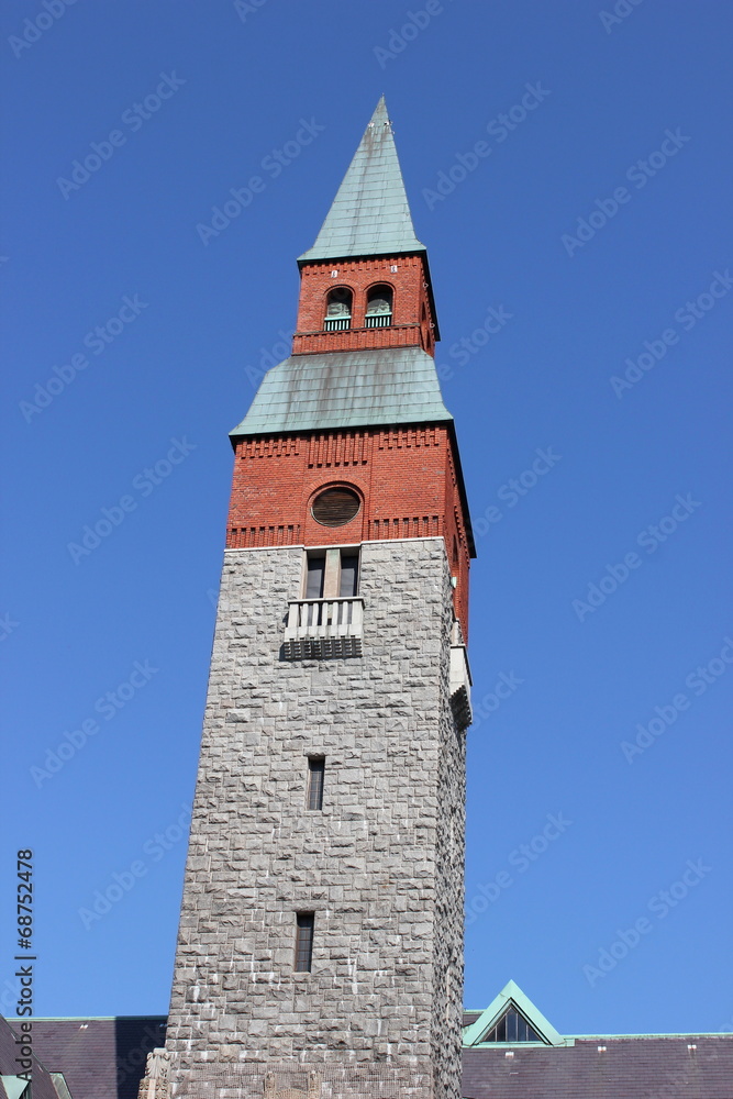 Der Turm des Nationalmuseums von Finnland in Helsinki Der Turm des Nationalmuseums von Finnland in Helsinki