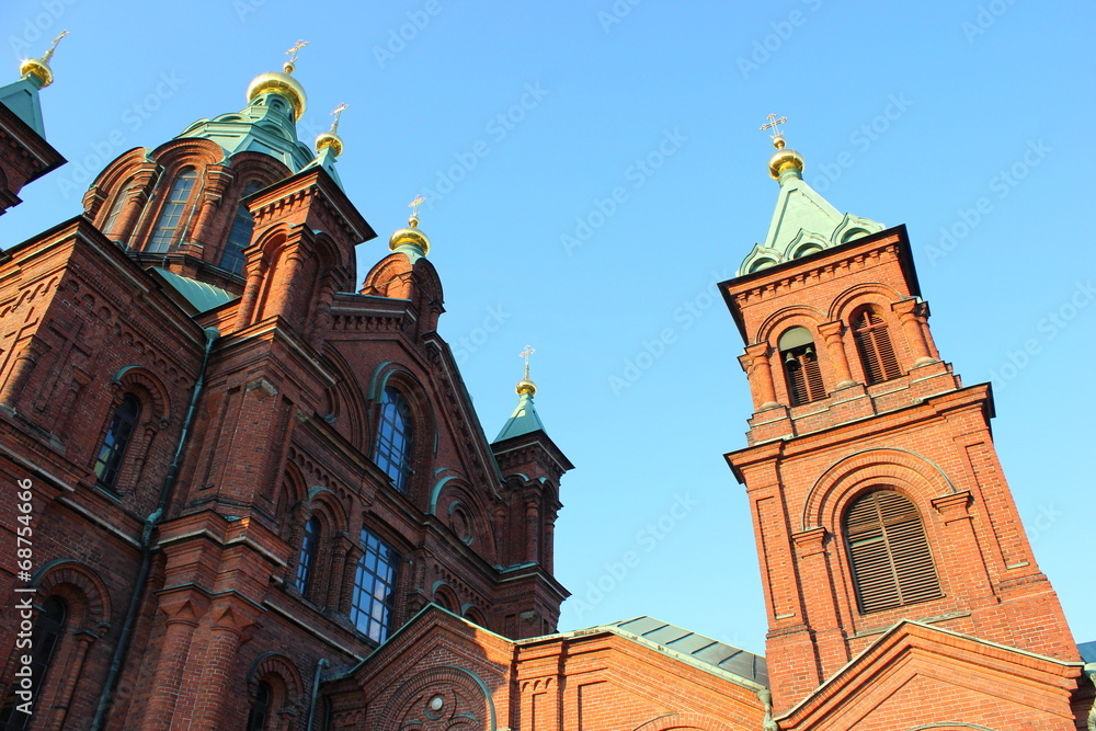 Seitenansicht der berühmten Uspenski-Kathedrale in Finnland