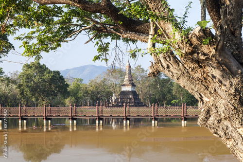 Wat Traphang Ngoen in Sukhothai photo