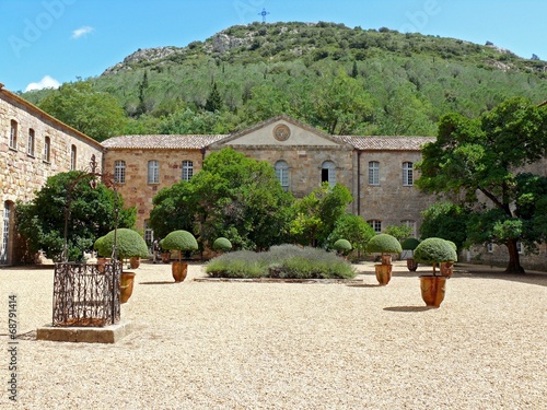 Abbaye de Fontfroide
