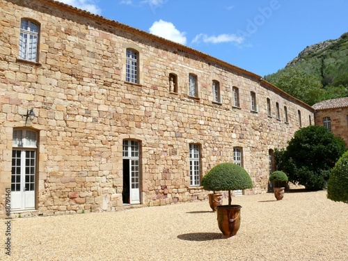 Abbaye de Fontfroide photo