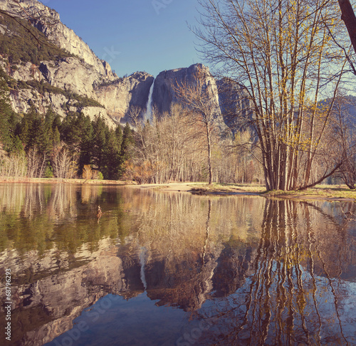 Mirror lake