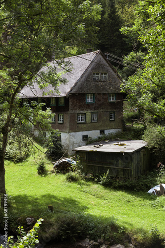 einsames Bauernhaus im Schwarzwald