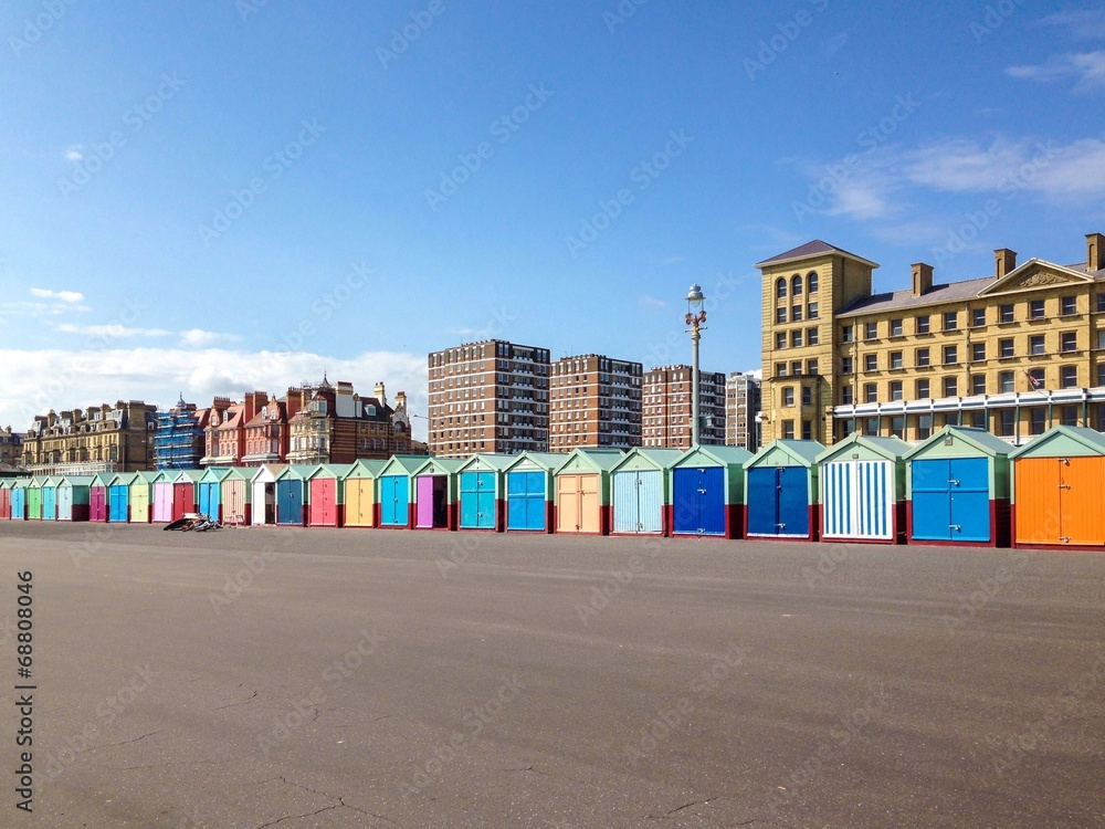 Obraz premium colourfully painted beach huts, Brighton and Hove