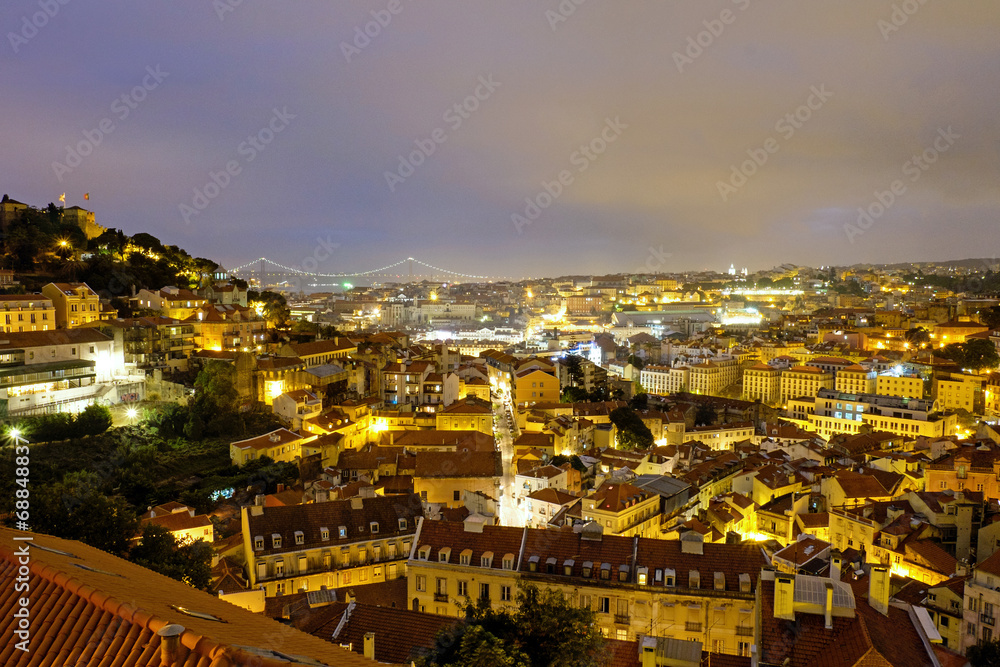 Fototapeta premium Lisbon at night