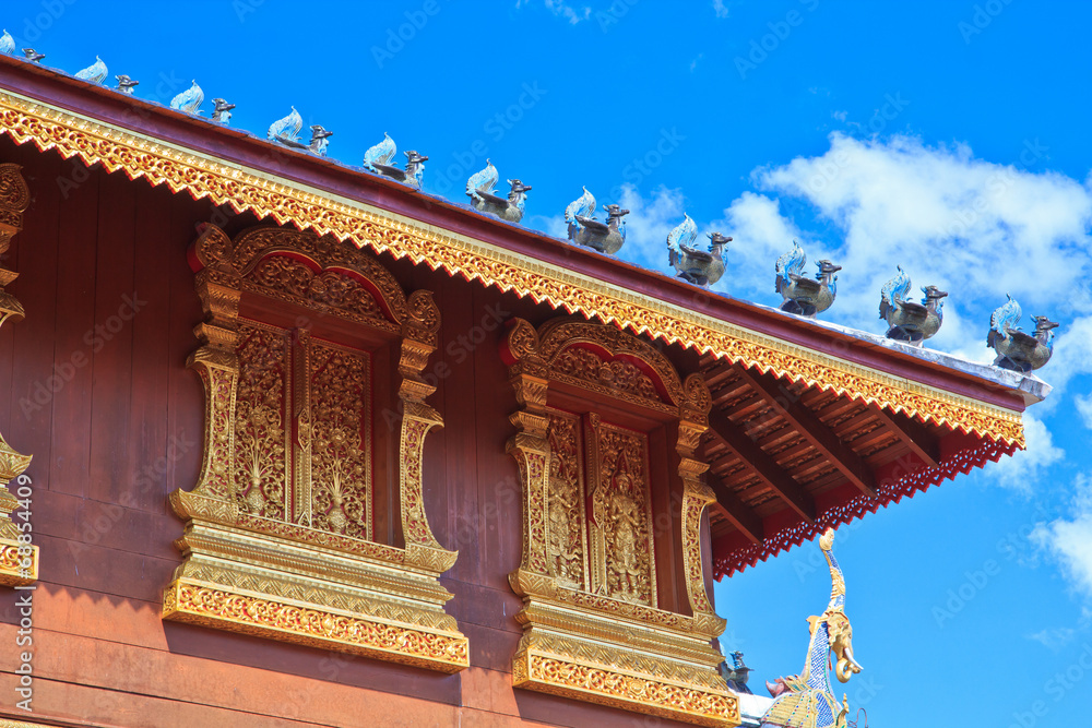 Obraz premium Church roof at Wat Ban Den in Maetang, Chiangmai of Thailand