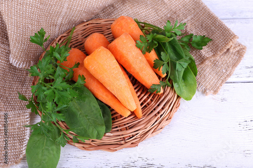 Carrots, sorrel and parsley