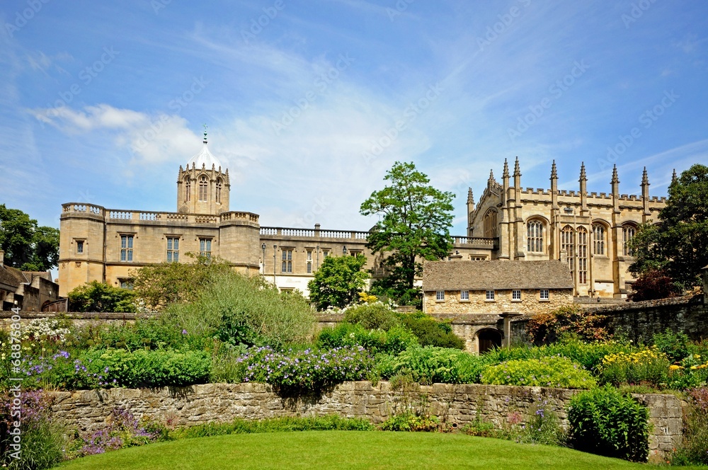 Christ Church College and Cathedral, Oxford © Arena Photo UK