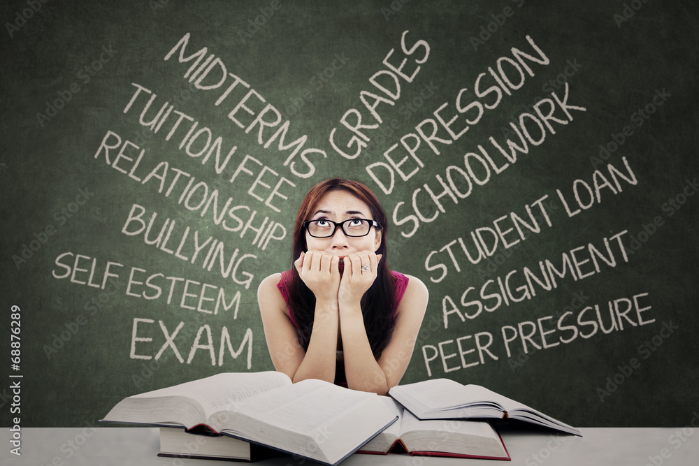 © Creativa Images - Stressed student with many problems © Creativa Images - Stressed student with many problems