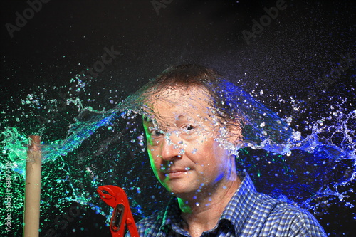 Wallpaper Mural Wasserrohrbruch Torontodigital.ca